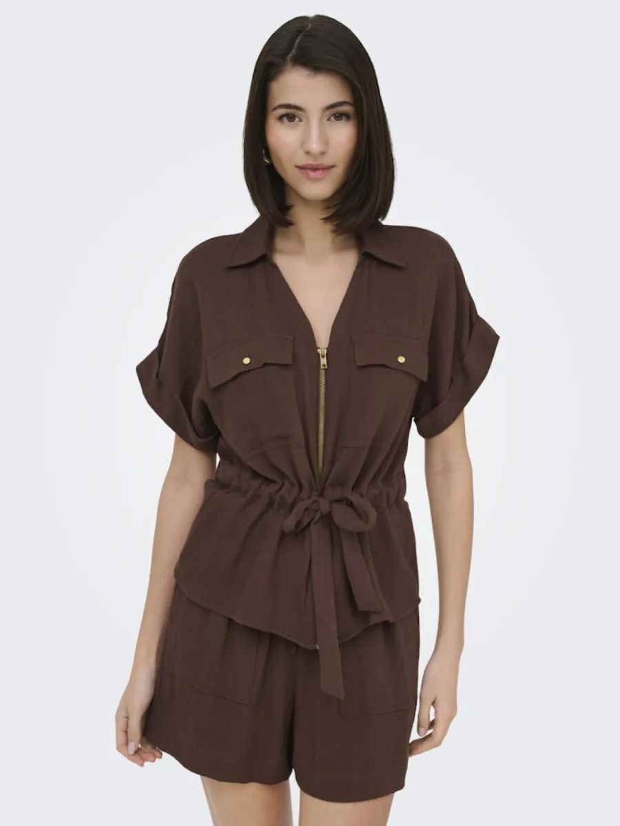only-jdymille-s-s-zip-shirt-wvn-noos-15373098-chicory-coffee-cafe-5 ONLY-JDYMILLE S/S ZIP SHIRT WVN NOOS-15373098-Chicory Coffee-CAFE