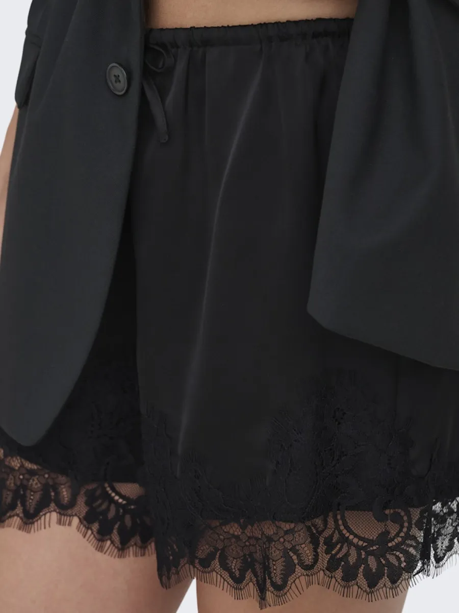 only-onlmenus-lace-satin-shorts-wvn-ex-15385146-black-black-lace-black-5 ONLY-ONLMENUS LACE SATIN SHORTS WVN EX-15385146-Black Black Lace-BLACK