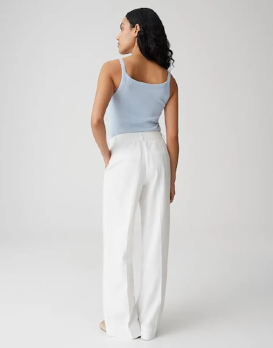 Opus-Meeri coastal-10549713064106-1004 Milk-WIT