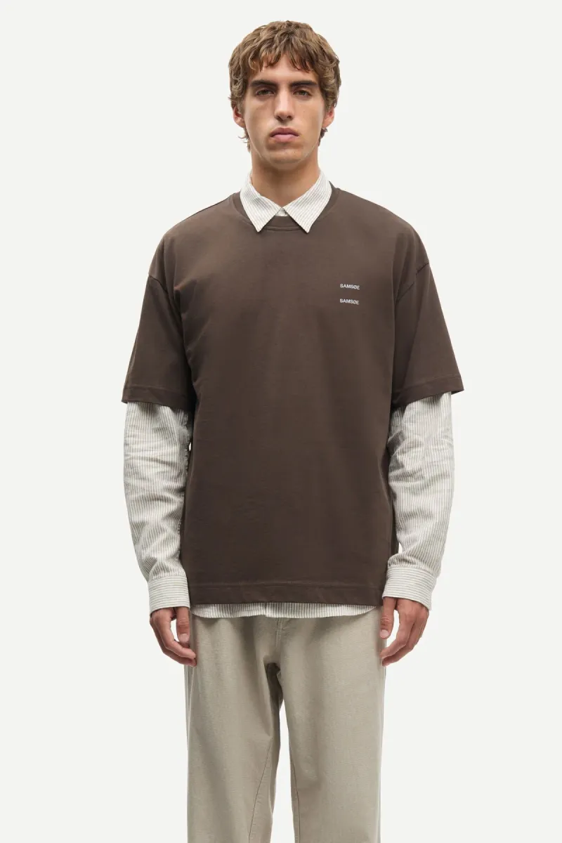samsoe-samsoe-joel-t-shirt-11415-m22300126-190812tcx-turkish-coffee-cafe-1 Samsoe Samsoe-Joel t-shirt 11415-M22300126-190812TCX Turkish coffee-CAFE