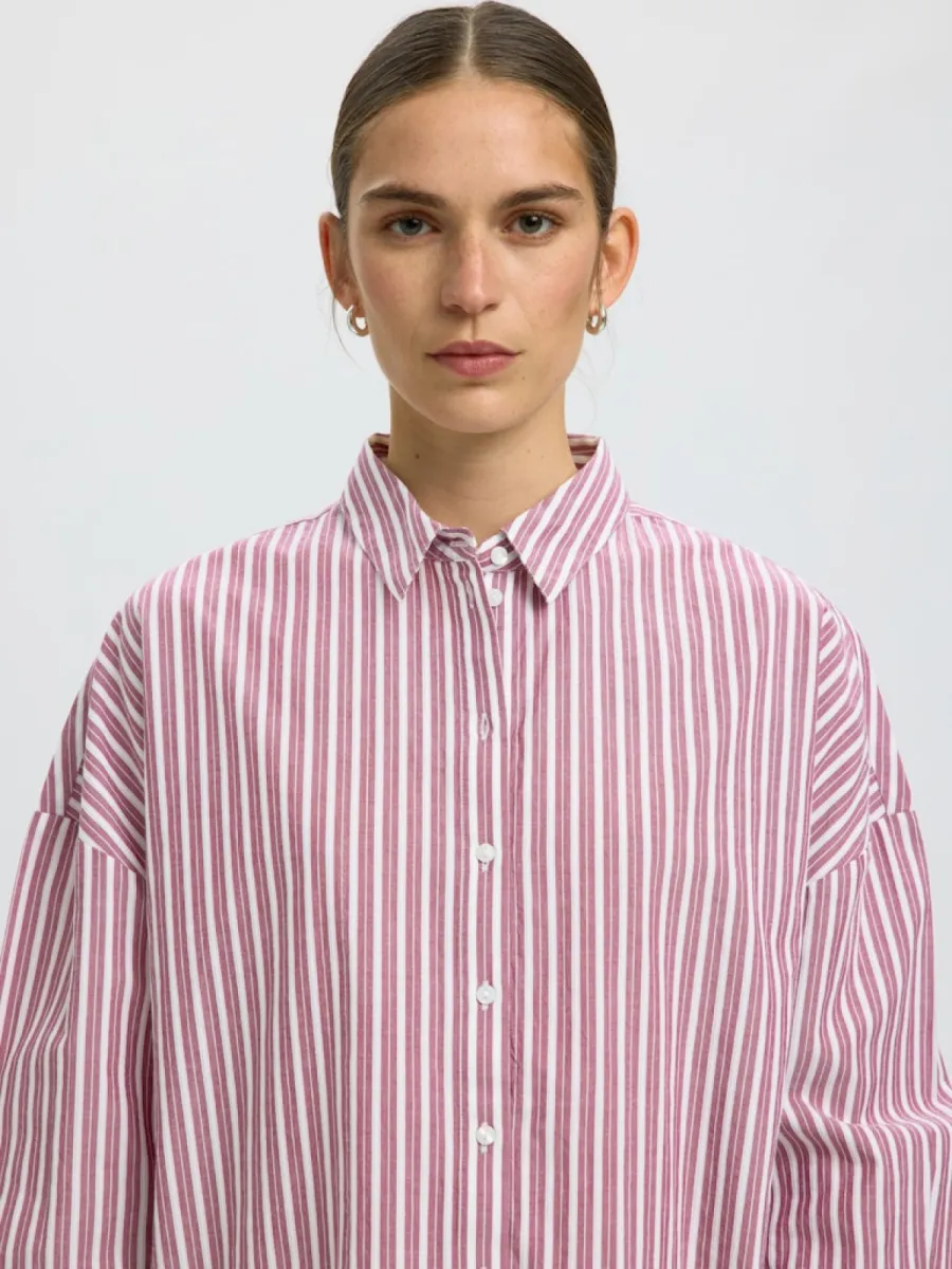 selected-femme-slfemma-sanni-ls-striped-shirt-noos-16088971-anemone-stripes-rood-combinaties-3 Selected Femme-SLFEMMA-SANNI LS STRIPED SHIRT NOOS-16088971-Anemone Stripes-ROOD COMBINATIES