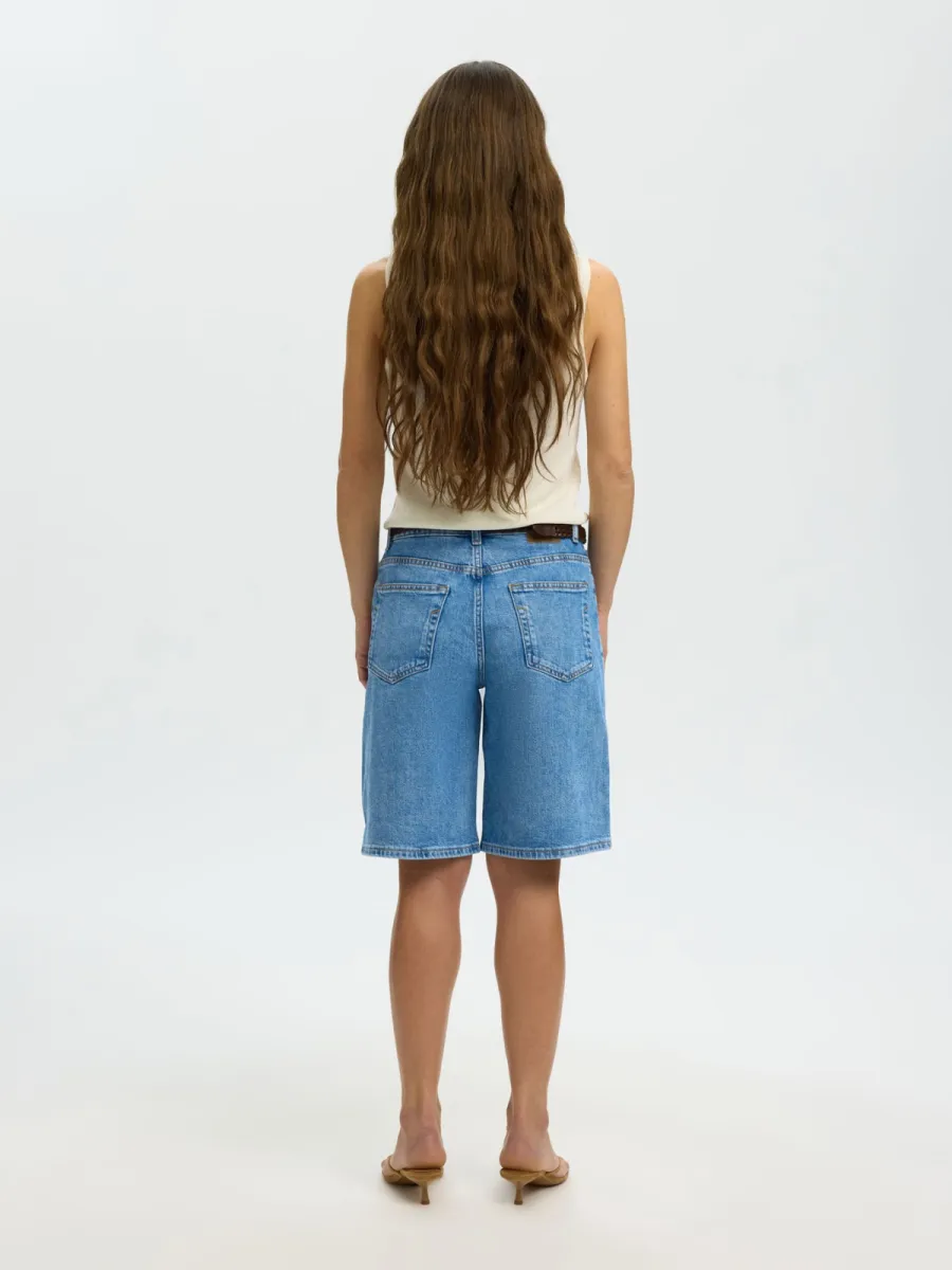 selected-femme-slfevelyn-kori-hw-light-blu-denim-shorts-16102621-light-blue-denim-denim-2 Selected Femme-SLFevelyn kori HW light blu denim shorts-16102621-Light Blue Denim-DENIM