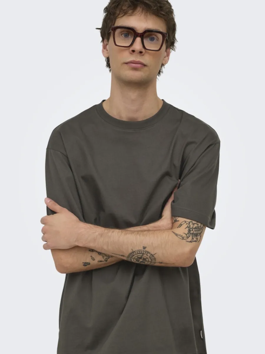 sons-onsfred-life-rlx-ss-tee-noos-22022532-beluga-antraciet-5 SONS-ONSFRED LIFE RLX SS TEE NOOS-22022532-Beluga-ANTRACIET