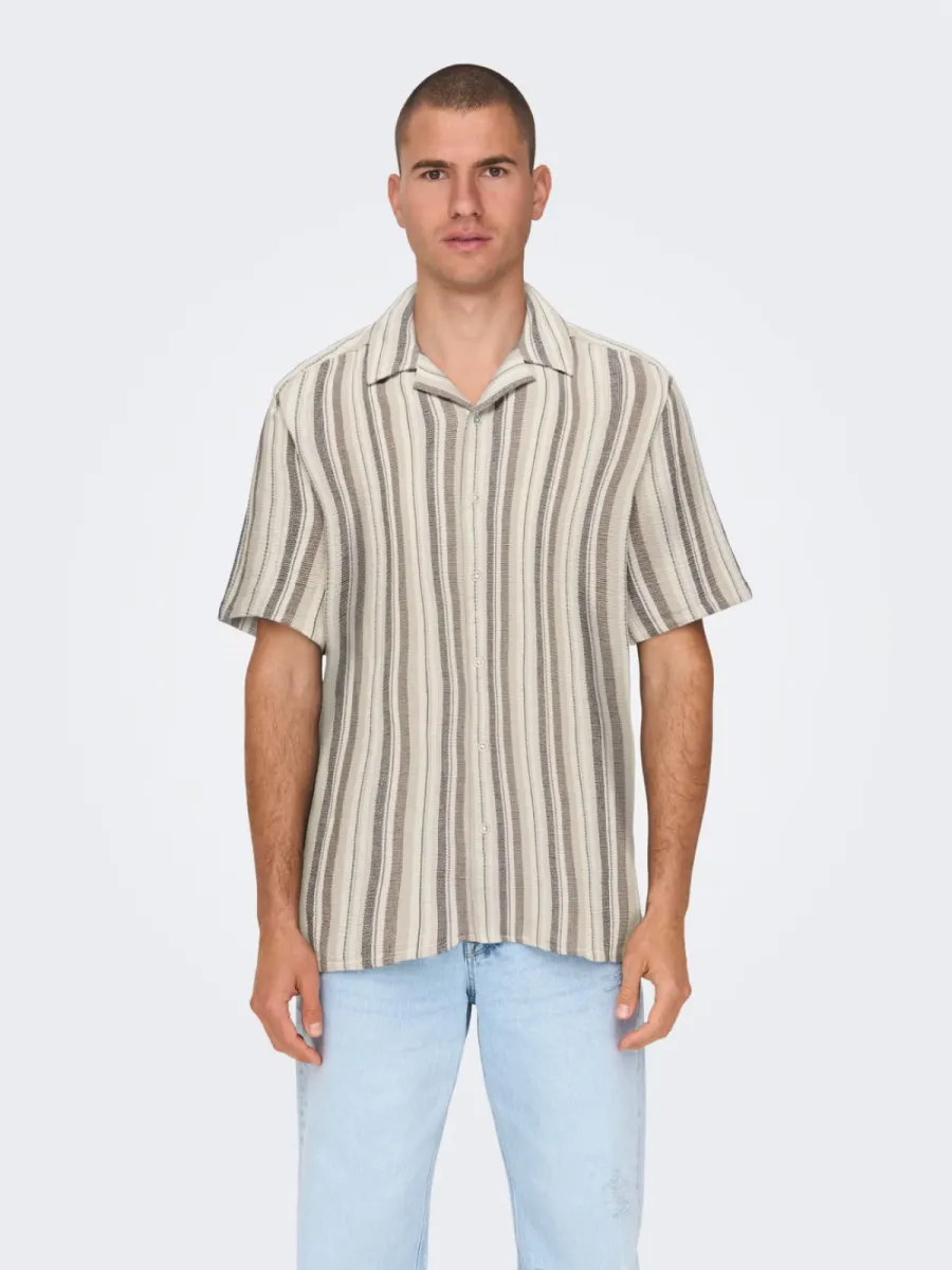 sons-onstrev-life-reg-stripe-ss-shirt-no-22025659-gardenia-bruin-1 SONS-ONSTREV LIFE REG STRIPE SS SHIRT NO-22025659-Gardenia-BRUIN