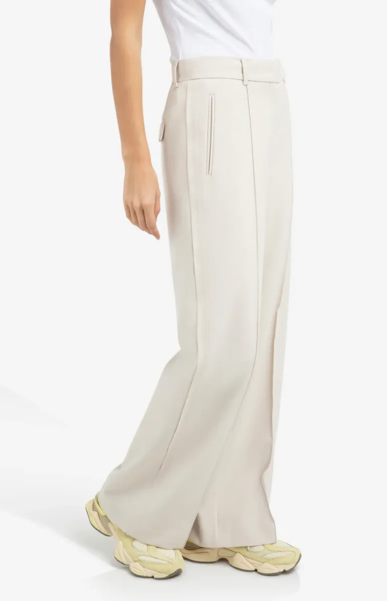 yaya-geweven-broek-met-stiksels-polyester-viscose-elastane-99044-01-301240-602-99044-beige-2 YAYA-Geweven broek met stiksels; Polyester/Viscose/Elastane; 99044-01-301240-602-99044-BEIGE