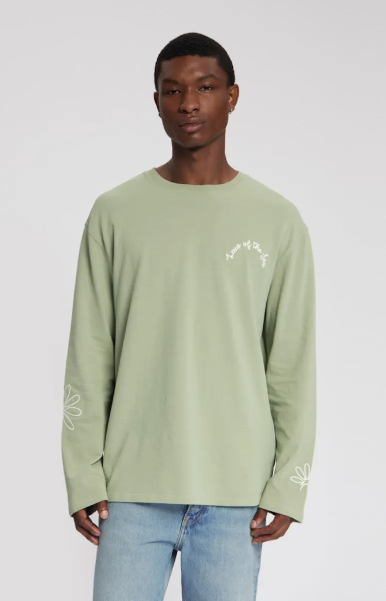 law-of-the-sea-daisy-longsleeve-garment-dyed-t-shirt-10458-418-tea-groen-1 Law of the Sea-Daisy longsleeve garment dyed t-shirt-10458-418 Tea-GROEN