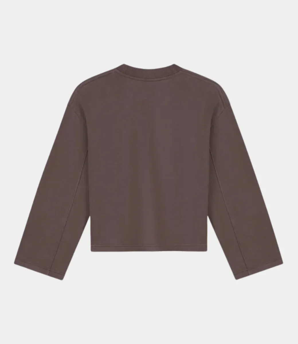 olaf-retro-logo-crewneck-w260201-chocolate-plum-chocolade-3 Olaf-Retro logo crewneck-W260201-Chocolate plum-CHOCOLADE