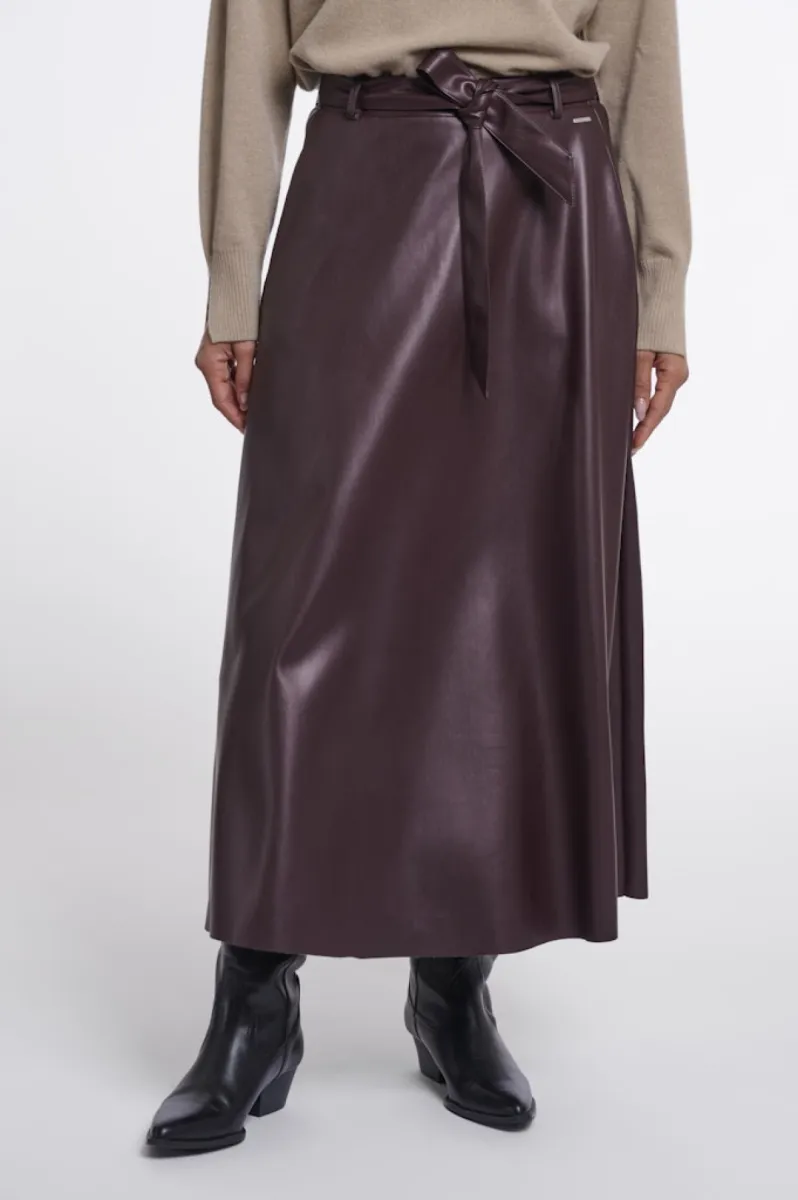 RINO & PELLE-Faux Leather Belt Skirt With Belt-Chelsea.7502611-10873 Chocolate Bean-CHOCOLADE