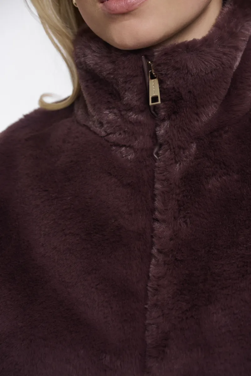RINO & PELLE-Short Faux Fur Waistcoat-Nikki.7002611-10873 Chocolate Bean-CHOCOLADE