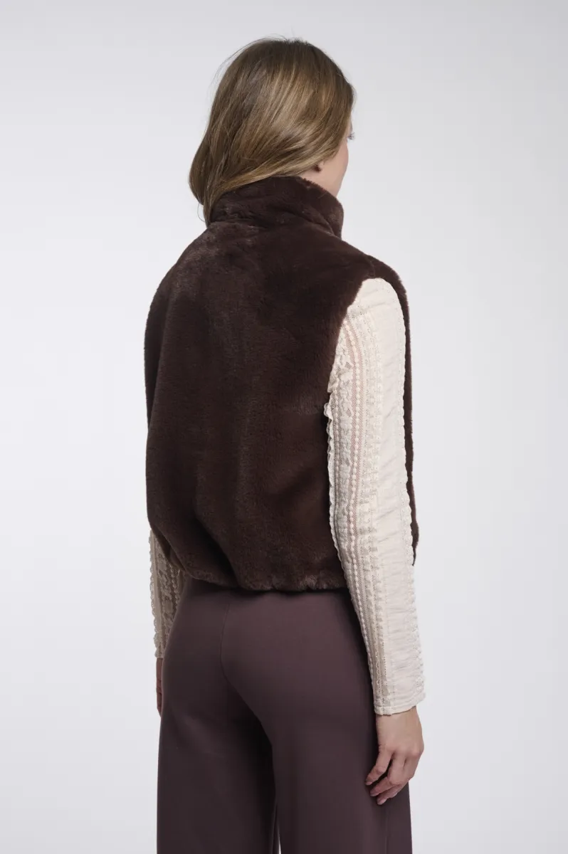 rino-pelle-short-faux-fur-waistcoat-nikki7002611-11099-coffee-roast-cafe-2 RINO & PELLE-Short Faux Fur Waistcoat-Nikki.7002611-11099 Coffee Roast-CAFE