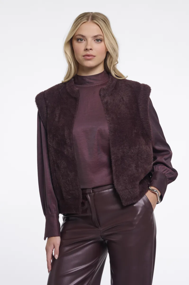 RINO & PELLE-Short Waistcoat-Elona.5002611-11122 Fudge Cloak-BRUIN