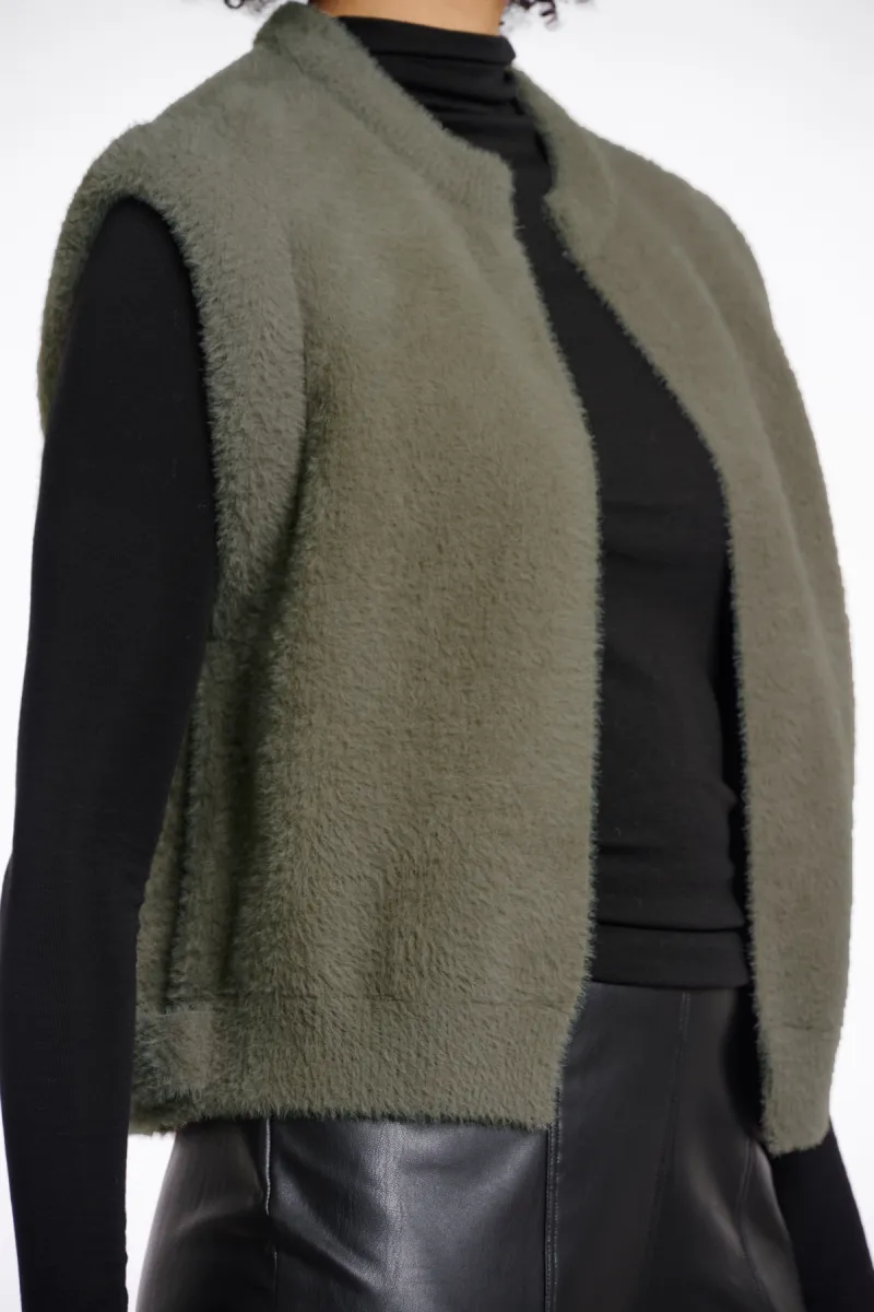 RINO & PELLE-Short Wasitcoat-Elona.5002611-10867 Green Ash-GROEN