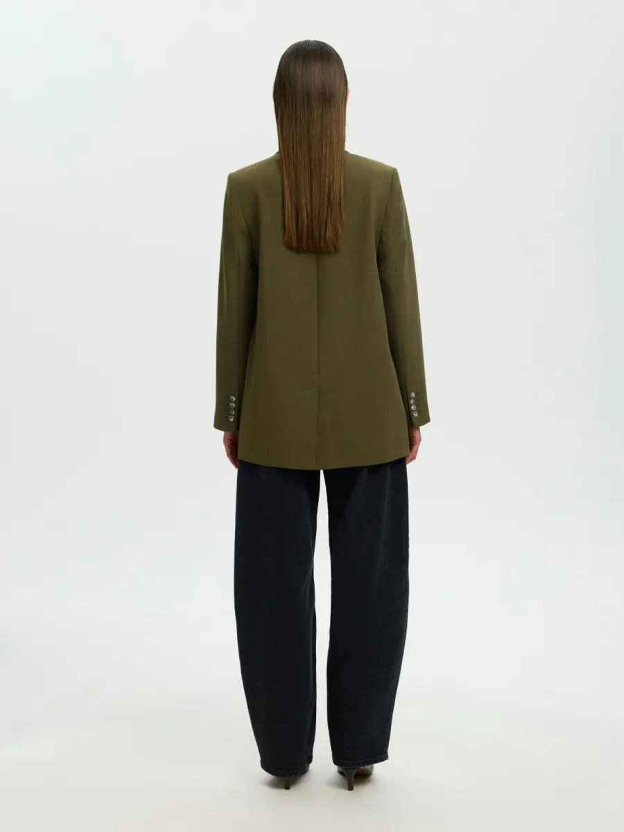 selected-femme-slwrita-ls-relaxed-blazer-mel-noos-16094205-fir-green-groen-2 Selected Femme-SLWRITA LS RELAXED BLAZER MEL NOOS-16094205-Fir Green-GROEN