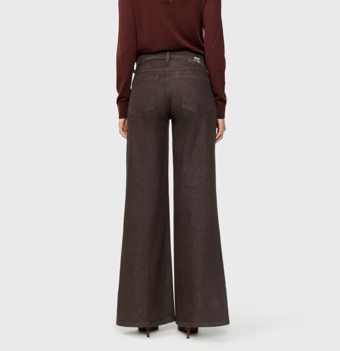 MAC-Wide-0333523990-D799 Brown rinsed-BRUIN