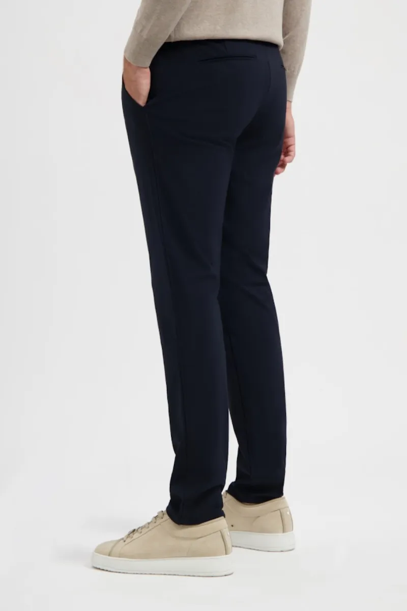 North84-Sensitive travel-84141000-418 navy-NAVY