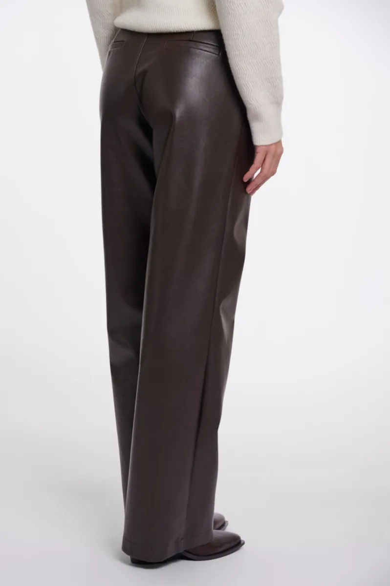 rino-pelle-regular-length-straight-leg-pants-corianregular7502612-11104-peated-bruin-2 RINO & PELLE-Regular Length Straight Leg Pants-CorianRegular.7502612-11104 Peated-BRUIN