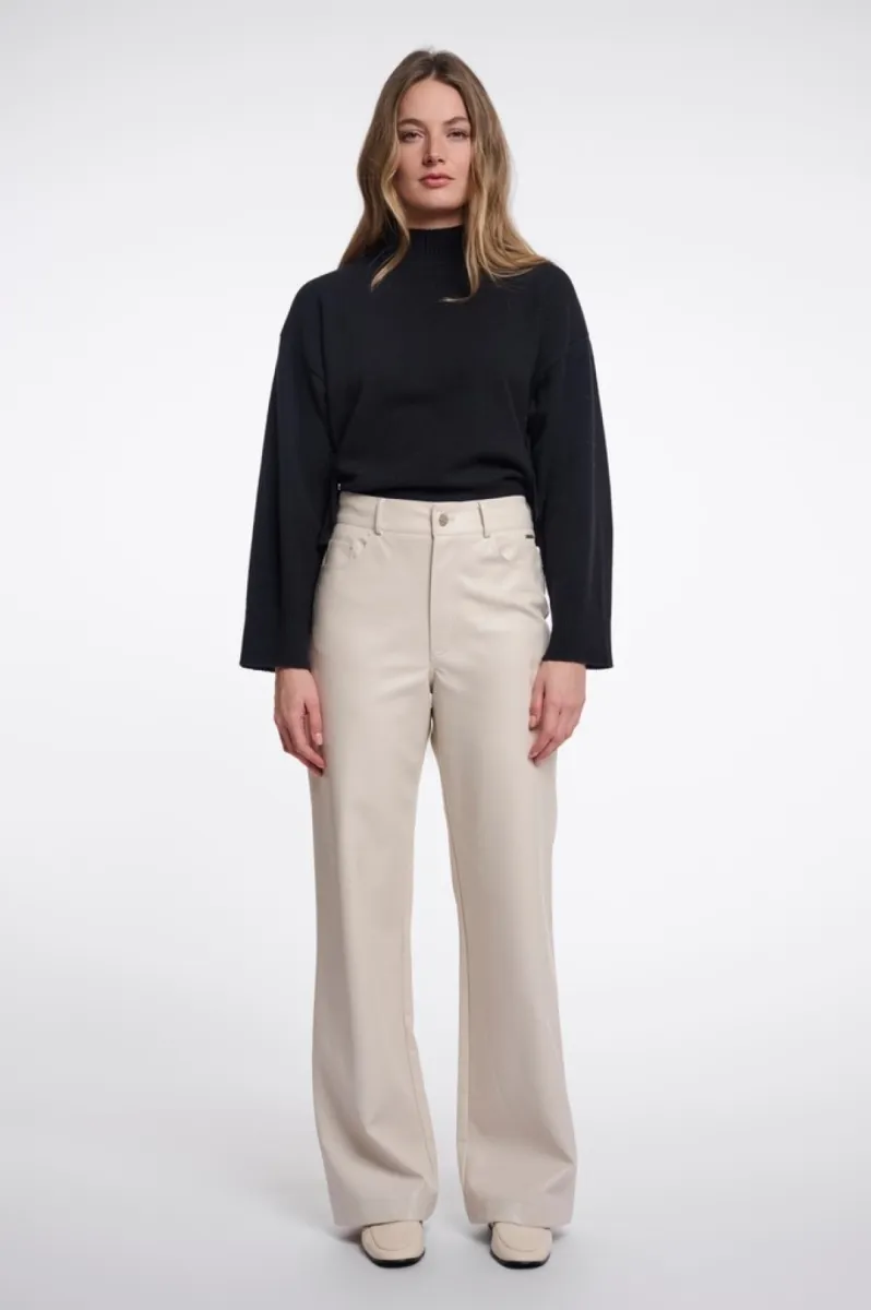 rino-pelle-regular-length-straight-leg-pants-corianregular7502612-999022-birch-creme-1 RINO & PELLE-Regular Length Straight Leg Pants-CorianRegular.7502612-999022 Birch-CREME