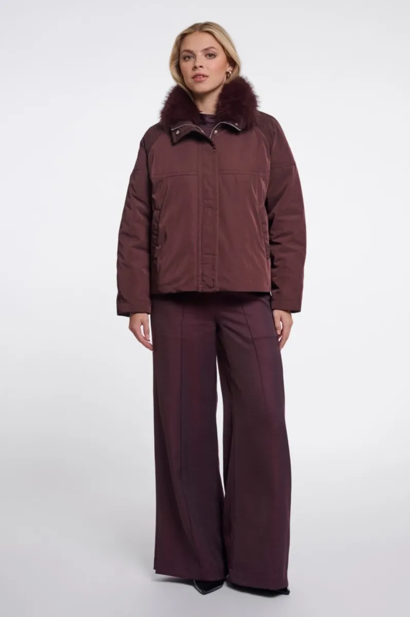 rino-pelle-wide-fit-short-jacket-with-detachble-collar-nanne-7002612-11122-fudge-cloak-camel-1 RINO & PELLE-Wide Fit Short Jacket With Detachble Collar-Nanne 7002612-11122 Fudge Cloak-CAMEL