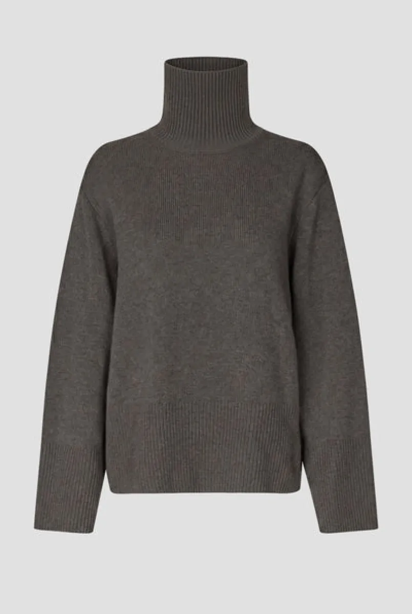 Second Female-59195-Alpha Knit T-neck-8004 Black Olive-BRUIN