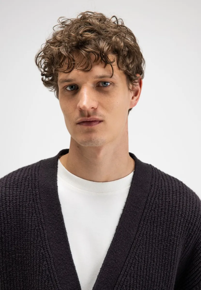 butcher-of-blue-market-cardigan-m2626020-694-topaz-brown-bruin-4 BUTCHER OF BLUE-Market cardigan-M2626020-694 Topaz brown-BRUIN