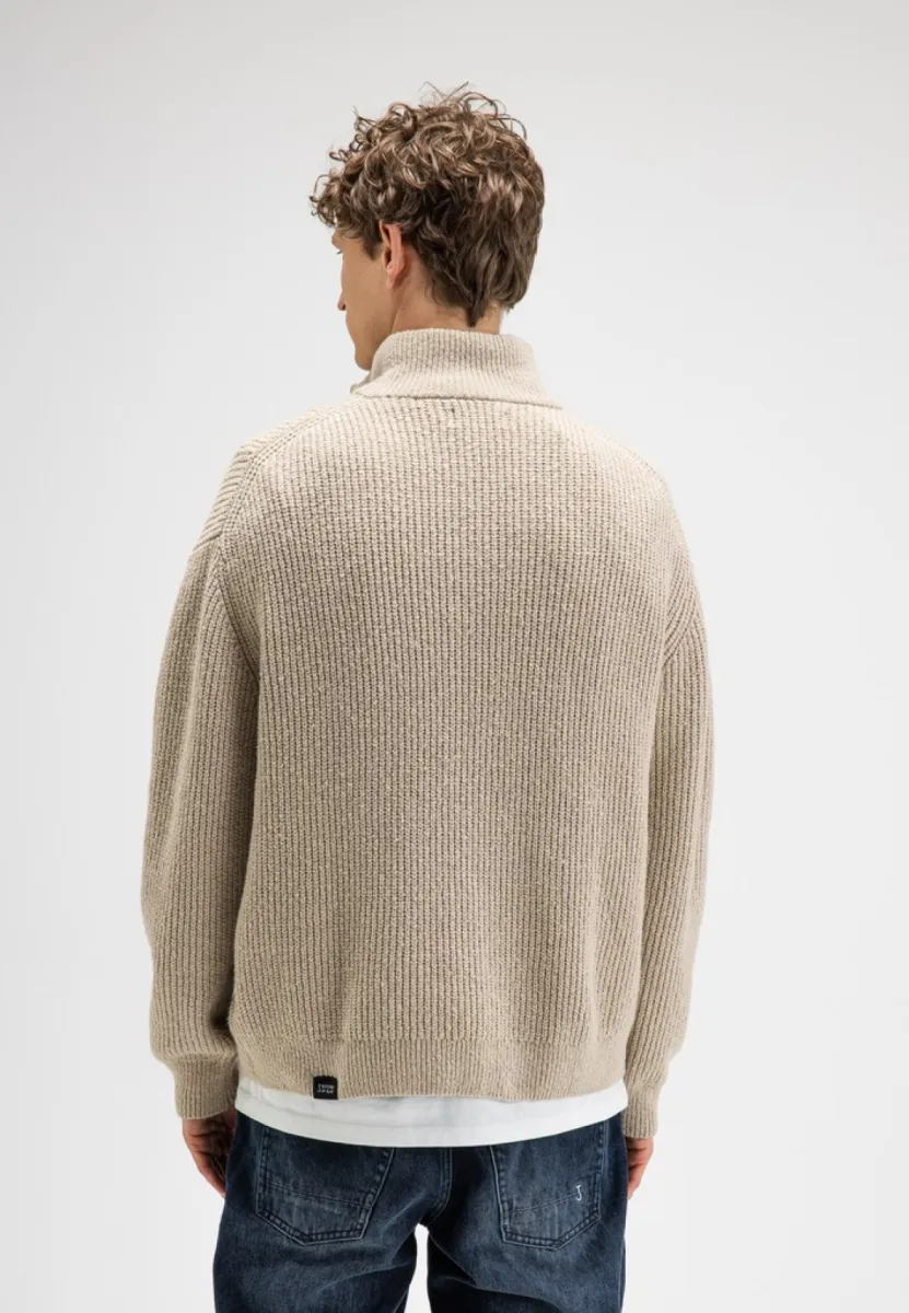 butcher-of-blue-market-half-zip-m2626029-697-lt-sand-zand-2 BUTCHER OF BLUE-Market half zip-M2626029-697 Lt. sand-ZAND