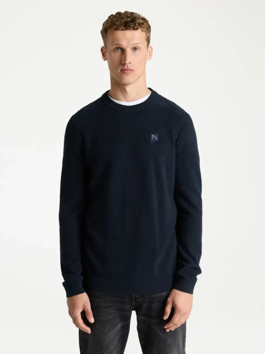 chasin-rico-31110027-e6026-salute-navy-1 Chasin-Rico-31110027-E6026 Salute-NAVY
