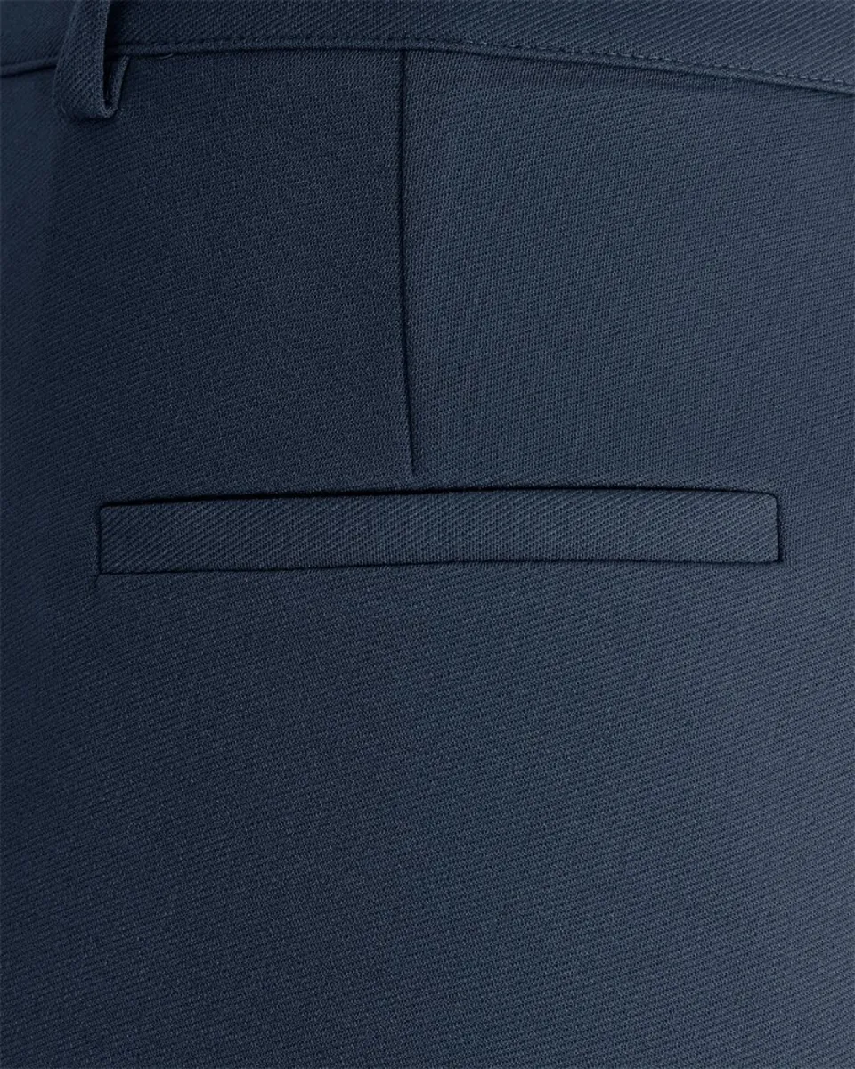 Freequent-Nanni-200632-Moonlit Ocean-NAVY