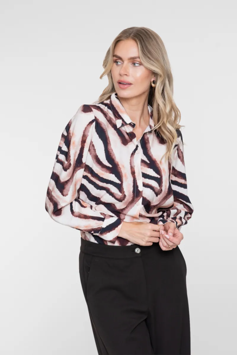 geisha-blouse-63659-20-720-sand-brique-zand-1 GEISHA-Blouse-63659-20-720 Sand/brique-ZAND