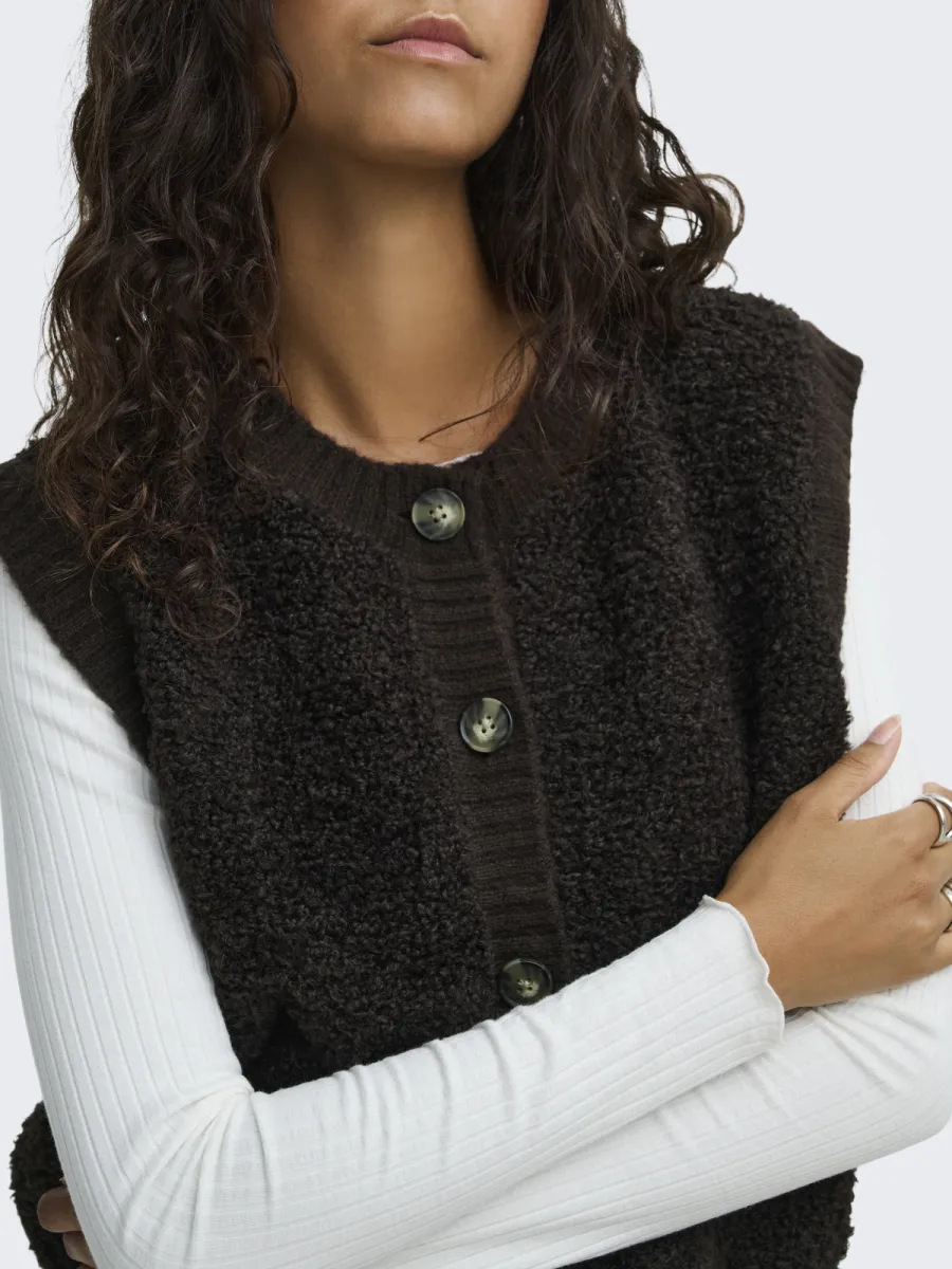 jdy-jdyeira-life-s-l-on-button-vest-knt-15359800-chocolate-torte-chocolade-3 JDY-JDYEIRA LIFE S/L ON BUTTON VEST KNT-15359800-Chocolate Torte-CHOCOLADE