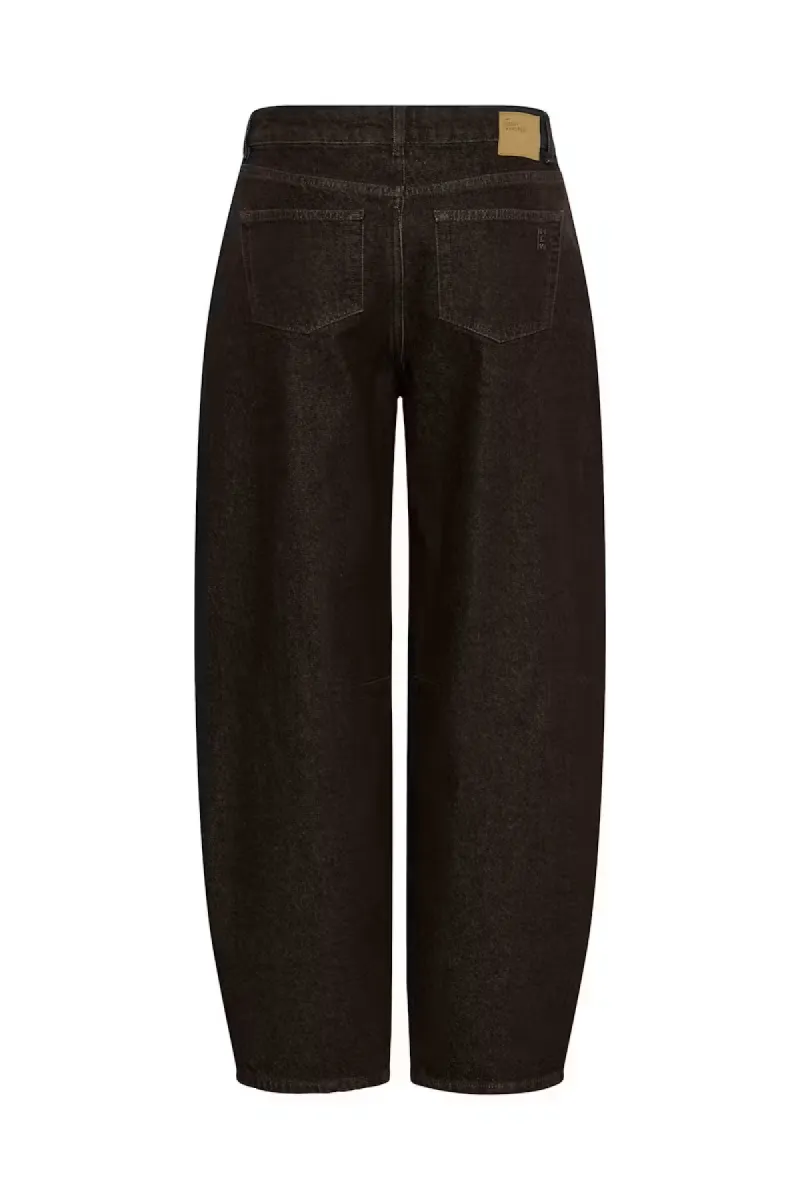 my-essential-wardrobe-jeans-barrel-mwlance-10705620-109758-bruin-5 My Essential Wardrobe-Jeans Barrel MWLance-10705620-109758-BRUIN
