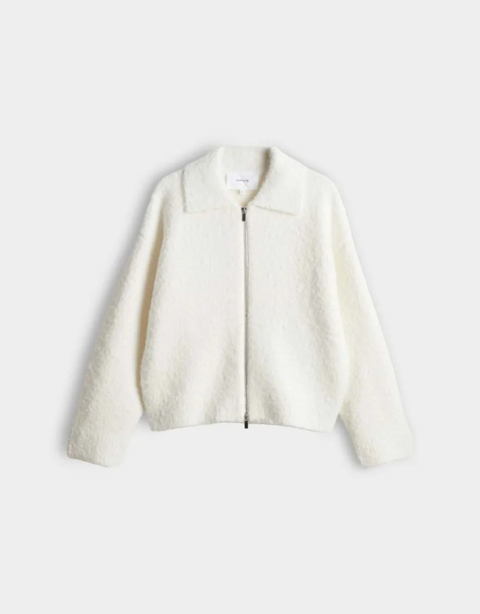Opus-Domira-1063284869475-1006 Soft cream-CREME