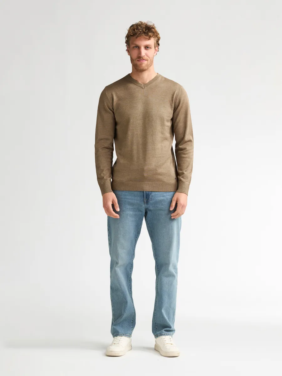 petrol-industries-men-knitwear-v-neck-basic-m-ros-kwv200-7140-oak-licht-bruin-2 PETROL INDUSTRIES-Men Knitwear V-Neck Basic-M-ROS-KWV200-7140 Oak-LICHT BRUIN
