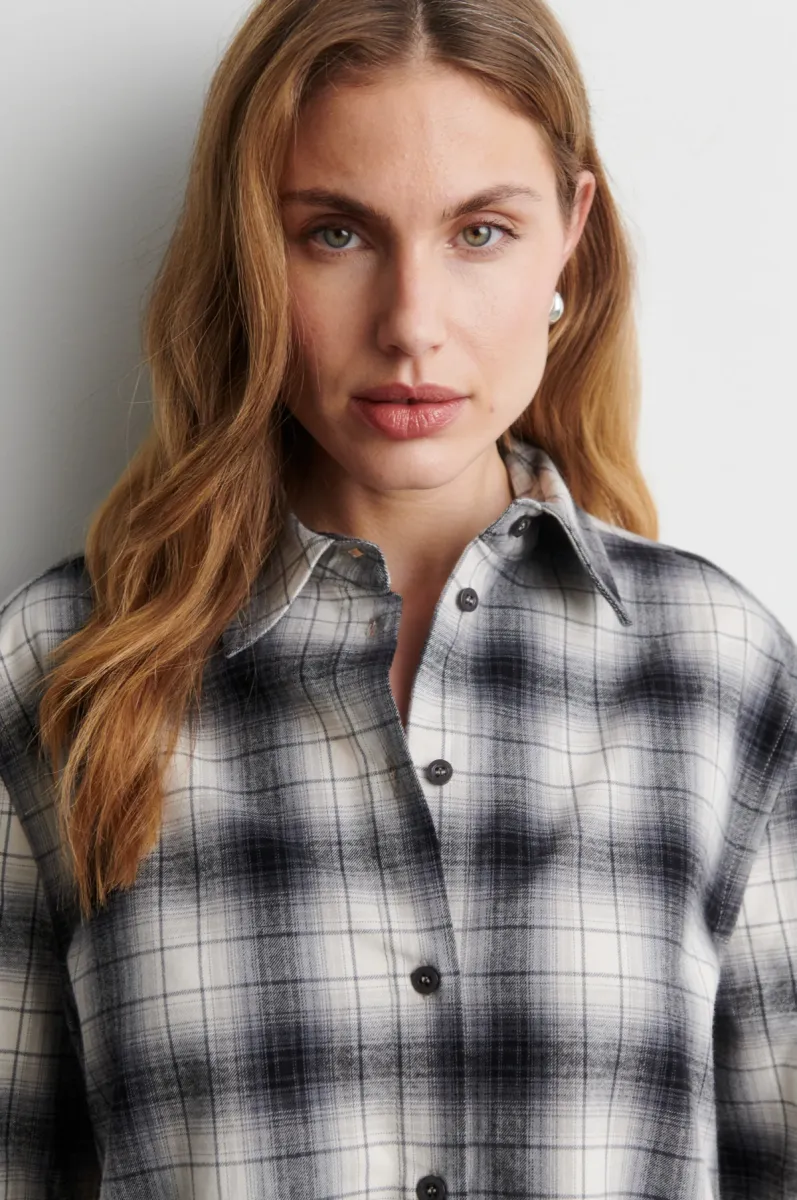 Second Female-61110-Wille Shirt-1027 Egret-BLAUW COMBINATIE