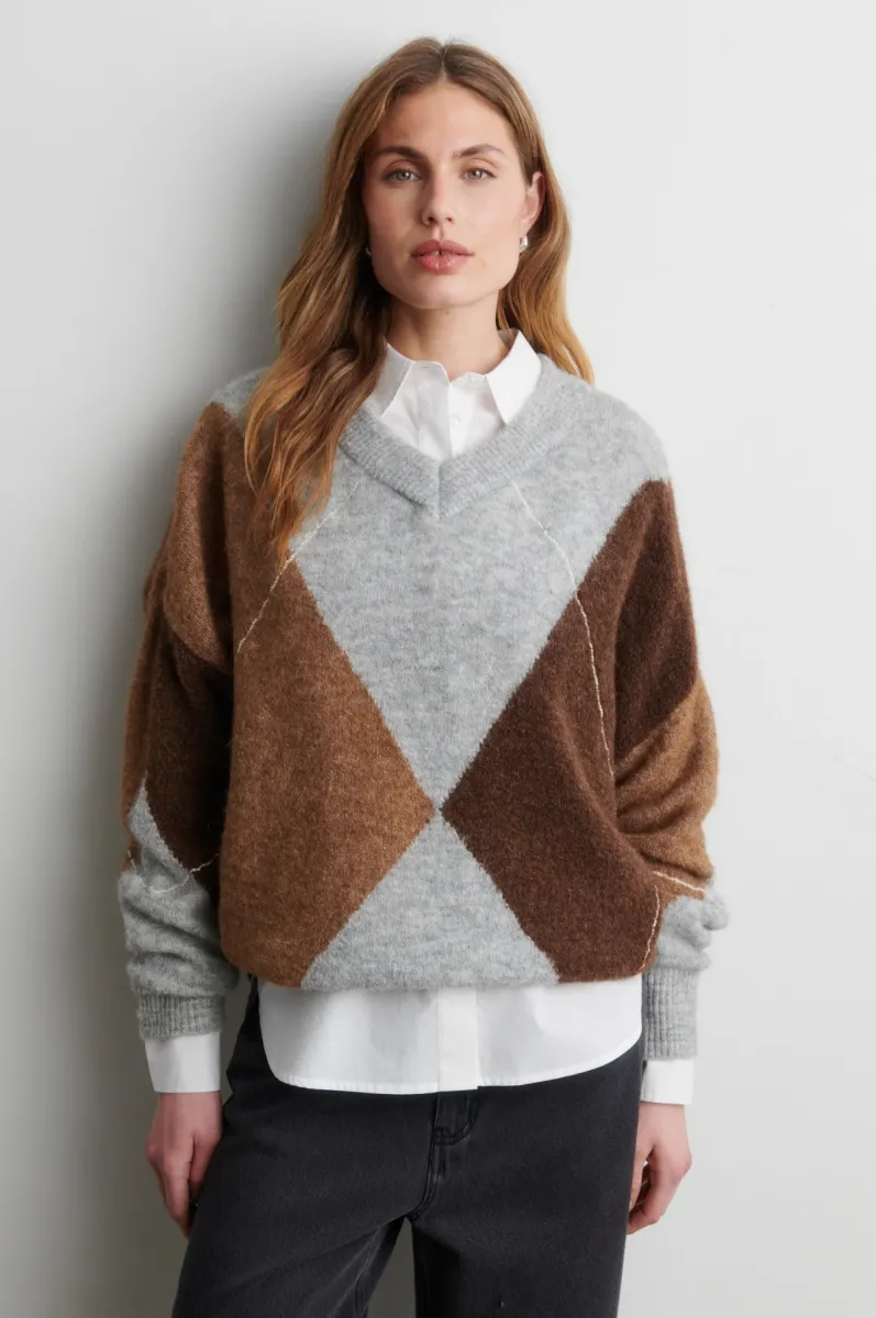 second-female-forca-knit-v-neck-61034-7001-light-grey-melange-licht-parel-grijs-3 Second Female-Forca Knit V-neck-61034-7001 Light Grey Melange-LICHT-/PAREL GRIJS