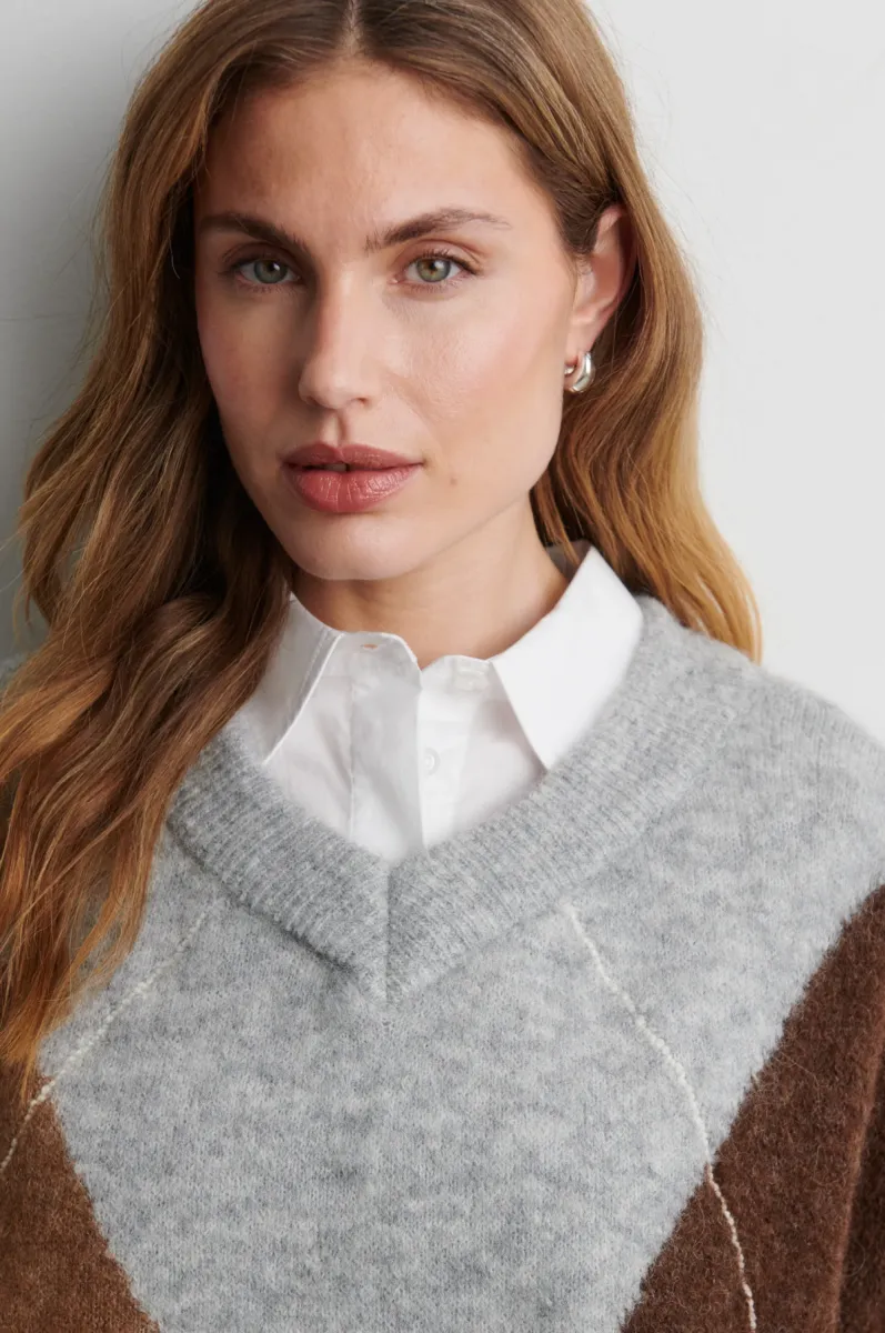 second-female-forca-knit-v-neck-61034-7001-light-grey-melange-licht-parel-grijs-4 Second Female-Forca Knit V-neck-61034-7001 Light Grey Melange-LICHT-/PAREL GRIJS