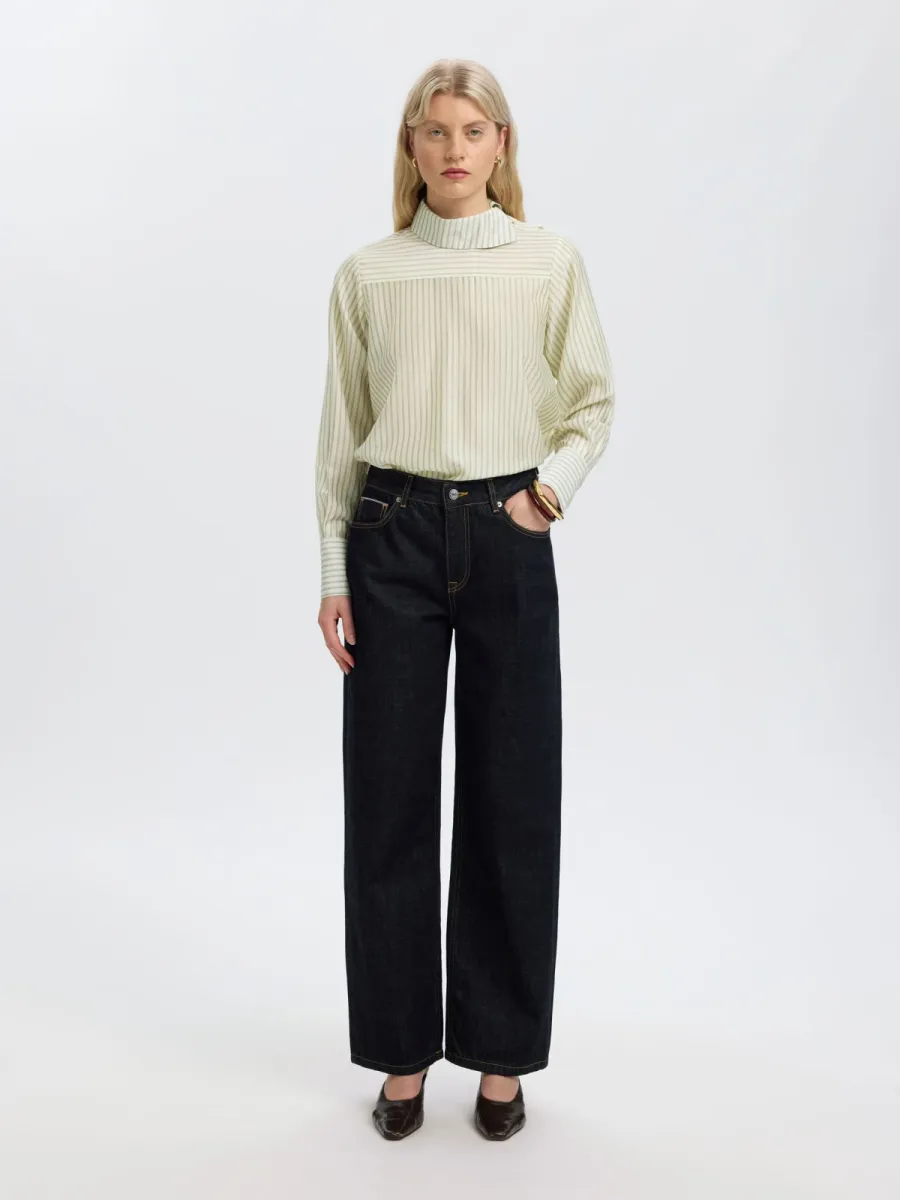 selected-femme-slwconnie-ls-relaxed-top-16102120-egret-stripes-creme-3 Selected Femme-SLWCONNIE LS RELAXED TOP-16102120-Egret Stripes-CREME