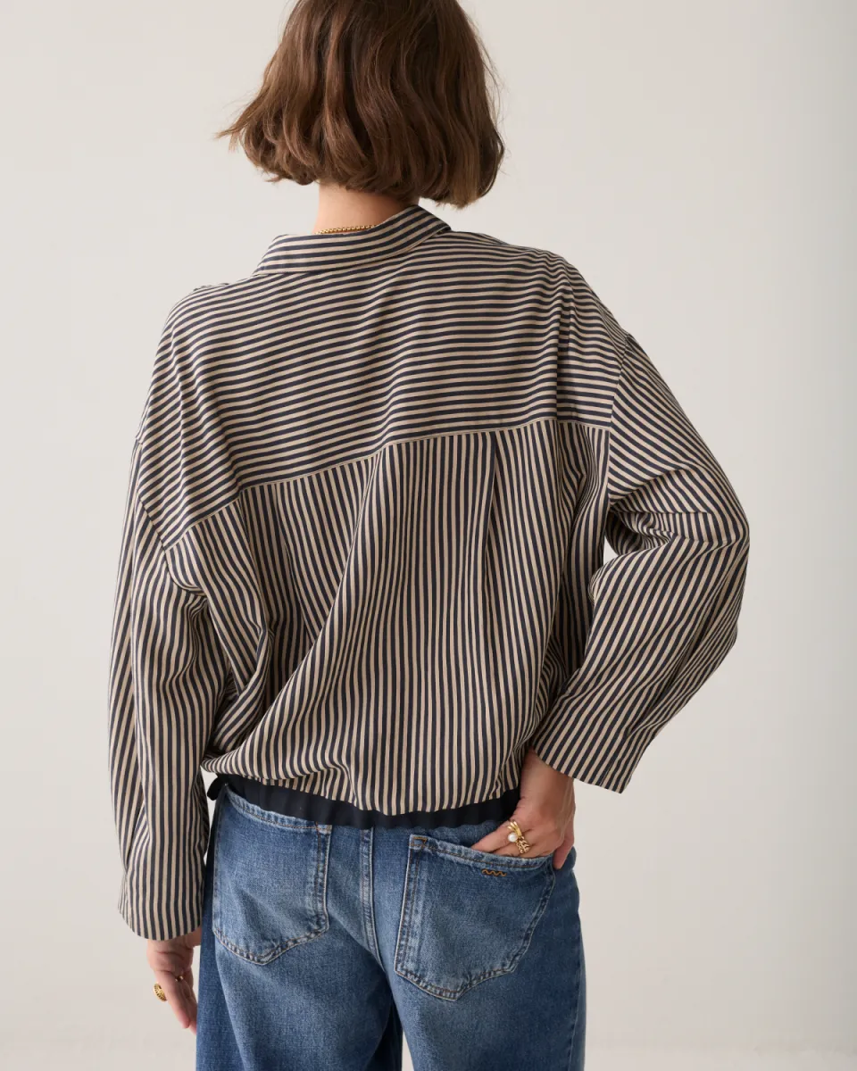 summum-blouse-boxy-two-tone-stripe-small-2s3548-12491-495-midnight-blue-donker-blauw-6 Summum-Blouse boxy two tone stripe small-2s3548-12491-495 Midnight blue-DONKER BLAUW