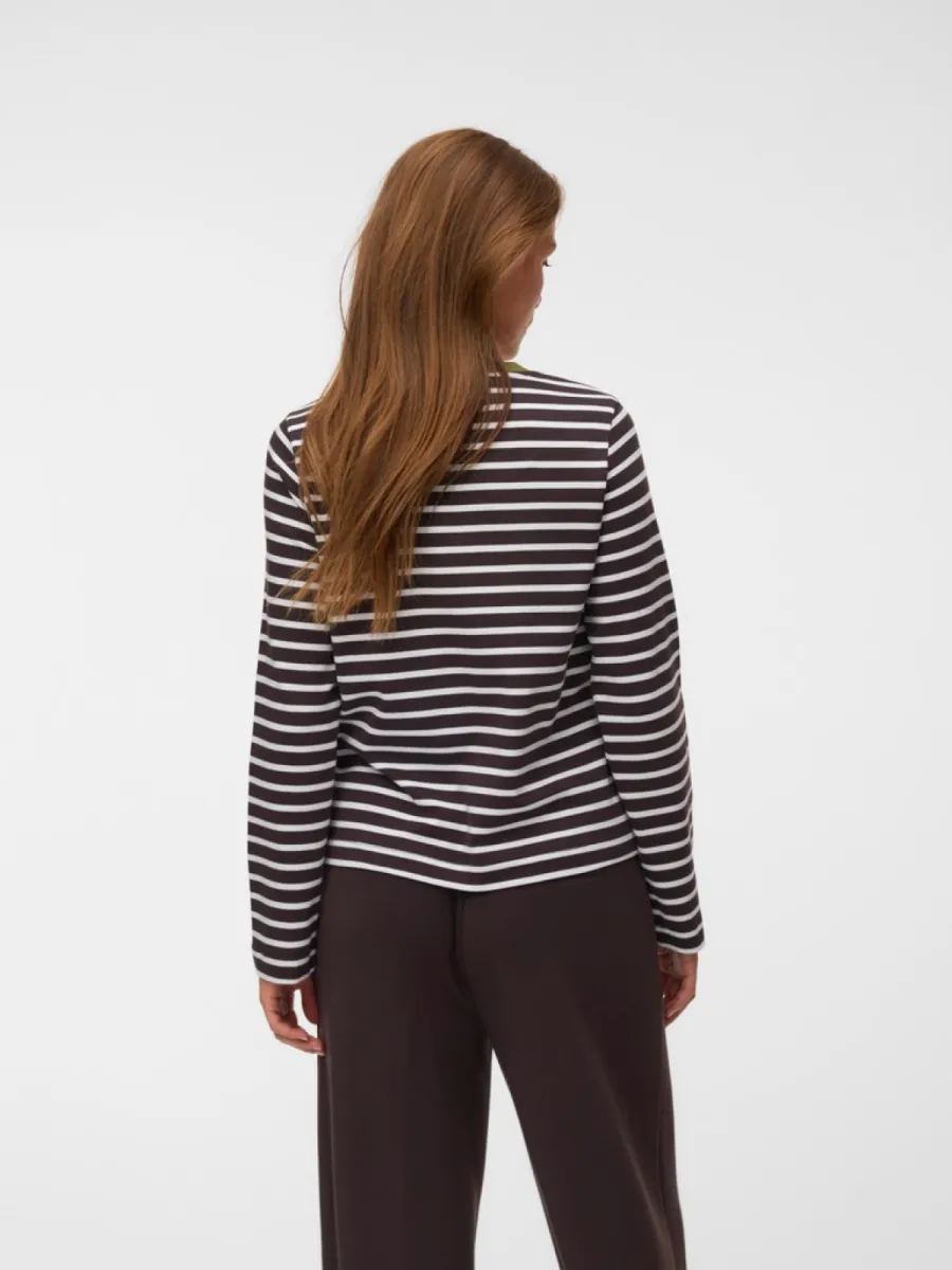 vero-moda-vmbopha-ls-o-neck-contrast-top-jrs-10351555-chocolate-torte-chocolade-4 VERO MODA-VMBOPHA LS O-NECK CONTRAST TOP JRS-10351555-Chocolate Torte-CHOCOLADE