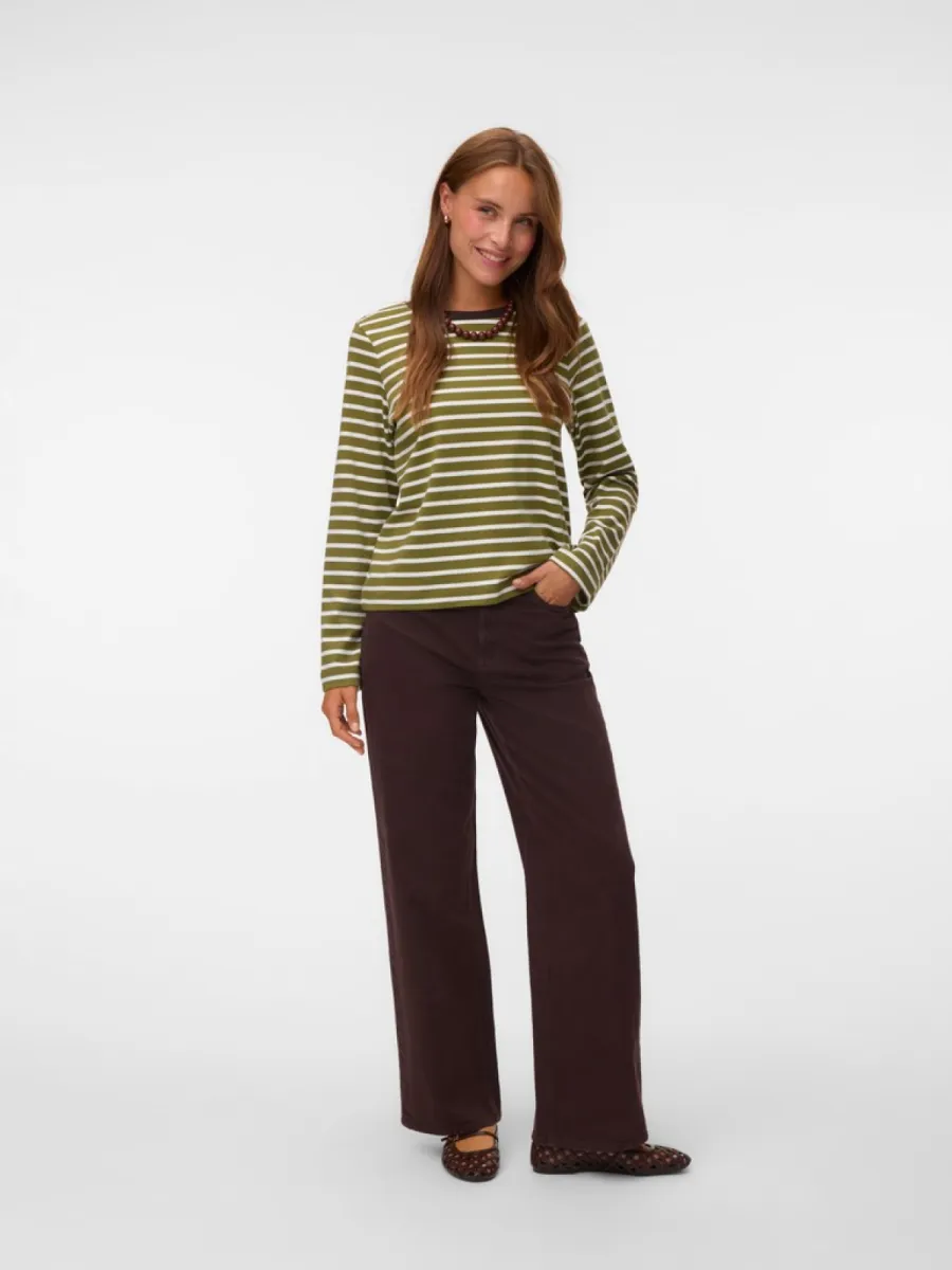 vero-moda-vmbopha-ls-o-neck-contrast-top-jrs-10351555-sphagnum-groen-3 VERO MODA-VMBOPHA LS O-NECK CONTRAST TOP JRS-10351555-Sphagnum-GROEN