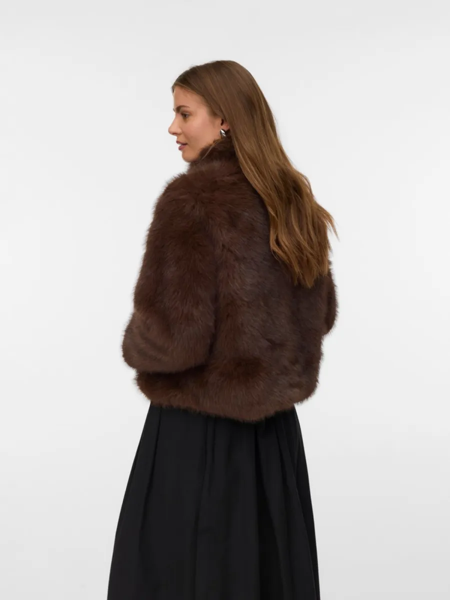 vero-moda-vmmonroe-short-jacket-noos-10315328-chocolate-torte-chocolade-4 VERO MODA-VMMONROE SHORT JACKET NOOS-10315328-Chocolate Torte-CHOCOLADE