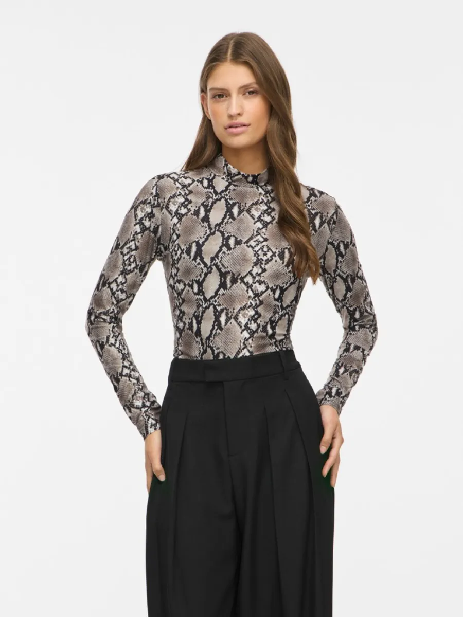 vila-vileoa-l-s-high-neck-top-noos-14066134-ultimate-grey-grijs-1 VILA-VILEOA L/S HIGH NECK TOP - NOOS-14066134-Ultimate Grey-GRIJS