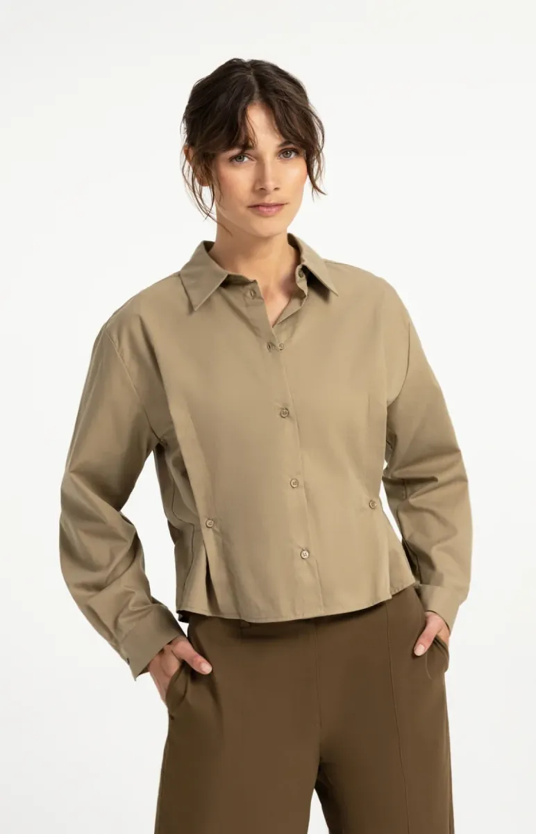 yaya-poplin-blouse-lyocell-cotton-71019-01-201240-608-71019-groen-1 YAYA-Poplin blouse; Lyocell/Cotton; 71019-01-201240-608-71019-GROEN