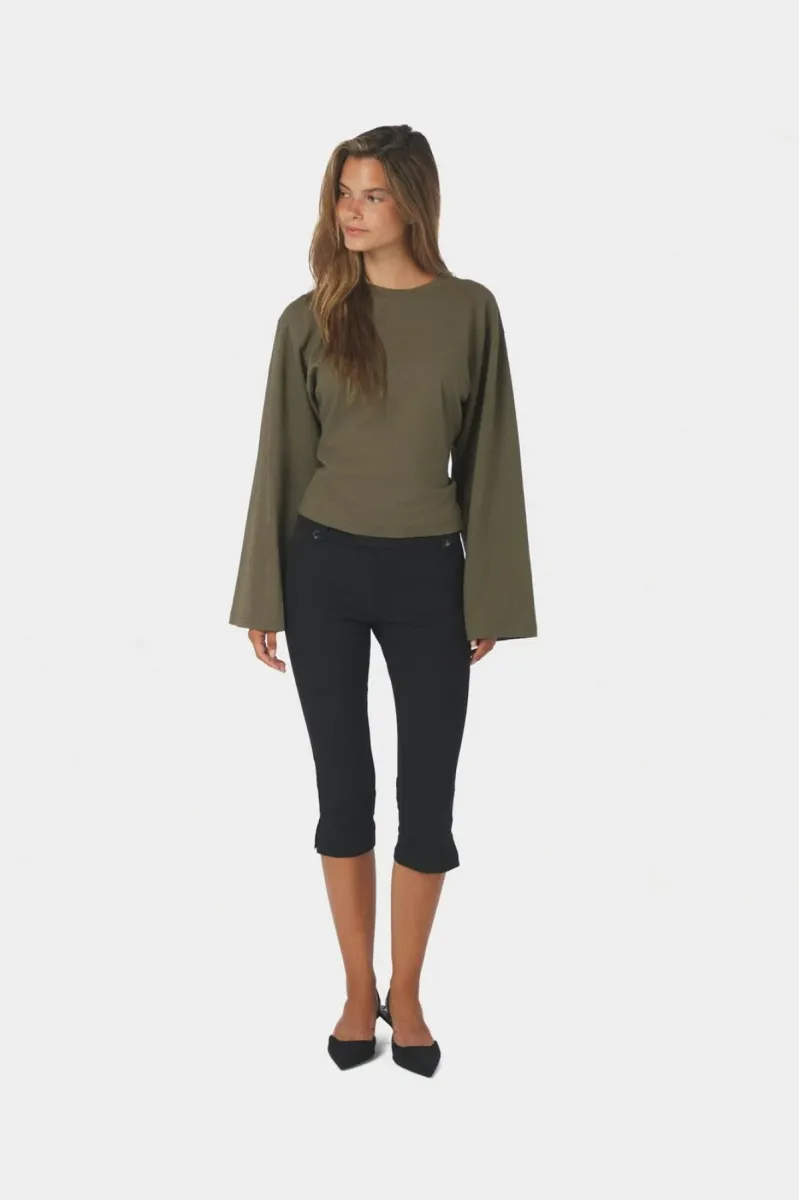 neo-noir-paska-boxy-long-tee-165973-151-army-legergroen-5 Neo Noir-Paska Boxy Long Tee-165973-151 Army-LEGERGROEN