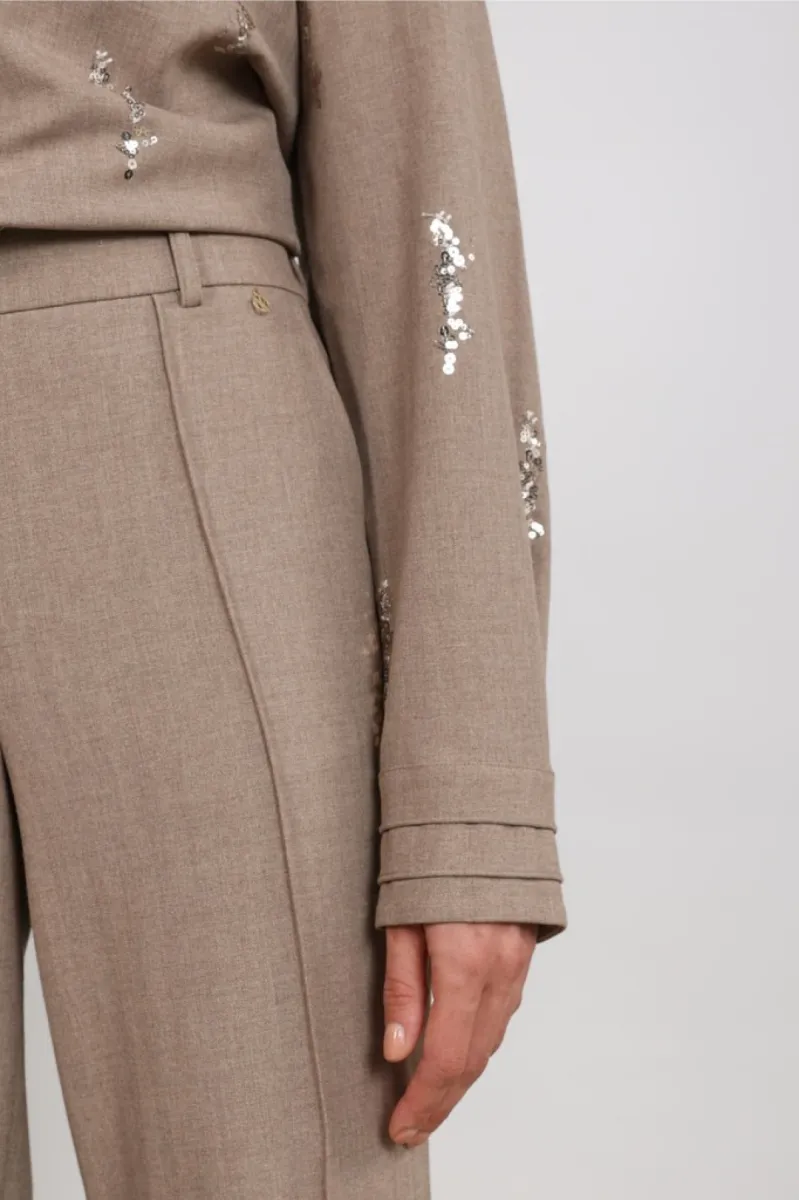 nukus-jill-nkf09077-60-taupe-taupe-5 NUKUS-Jill-NKF09077-60 Taupe-TAUPE