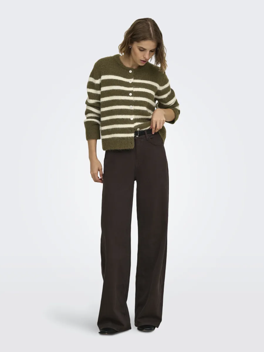 only-onlmaggie-ls-baseball-neck-cardi-cc-15375125-beech-groen-4 ONLY-ONLMAGGIE LS BASEBALL NECK CARDI CC-15375125-Beech-GROEN