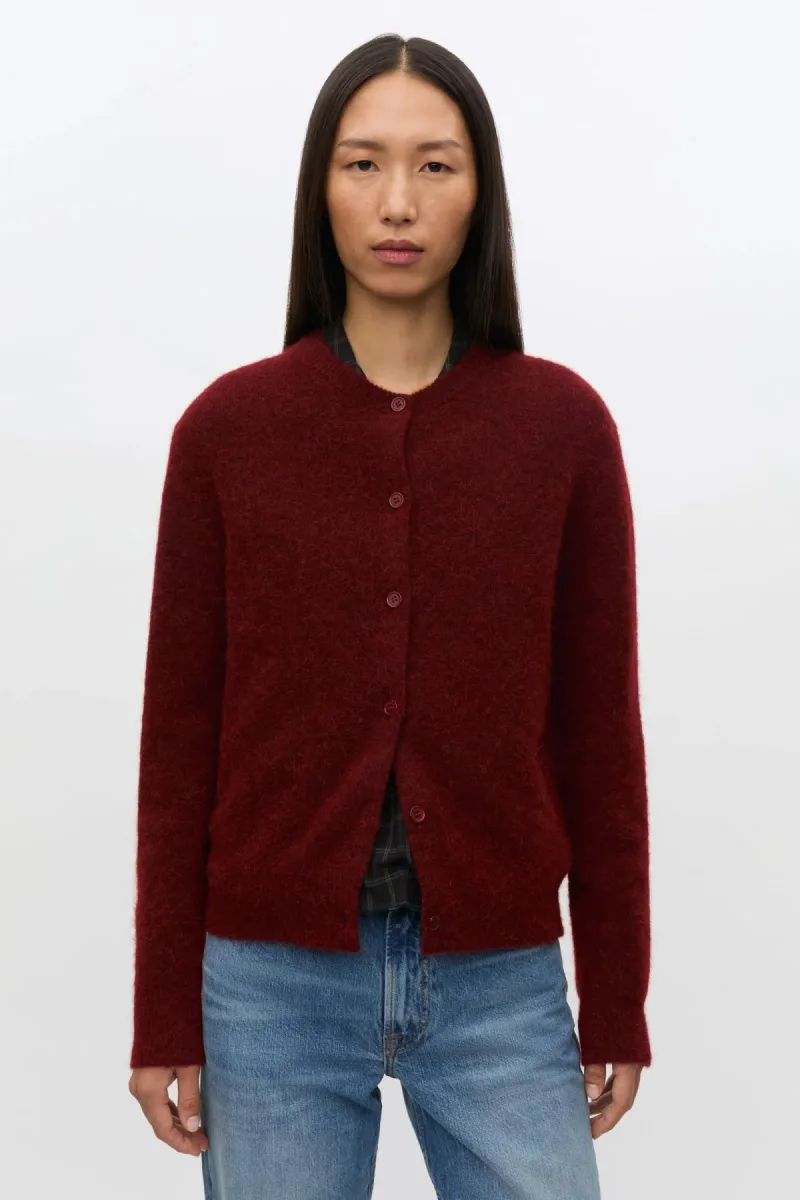 samsoe-samsoe-nor-short-cardigan-7355-f16422744-191535tcx-syrah-bordeaux-1 Samsoe Samsoe-Nor short cardigan 7355-F16422744-191535TCX Syrah-BORDEAUX