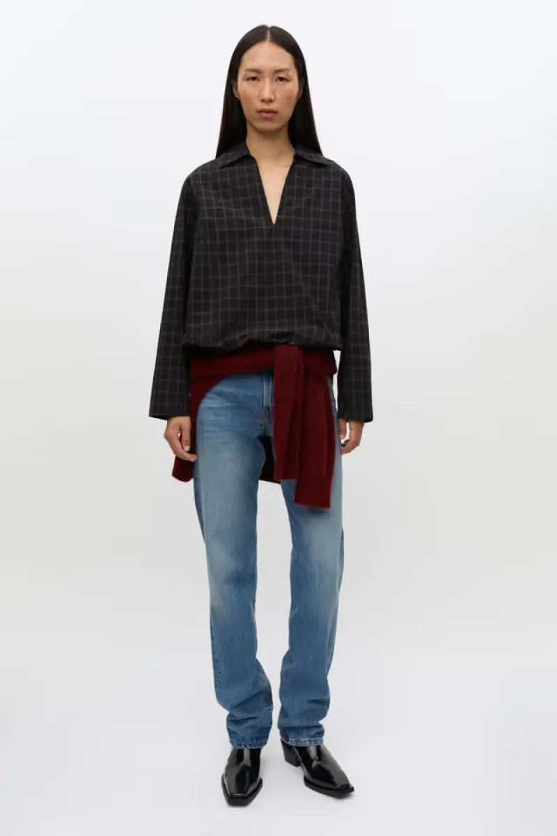 samsoe-samsoe-sadaphne-blouse-15902-f26400091-clr003040-black-ch-zwart-2 Samsoe Samsoe-Sadaphne blouse 15902-F26400091-CLR003040 Black ch.-ZWART