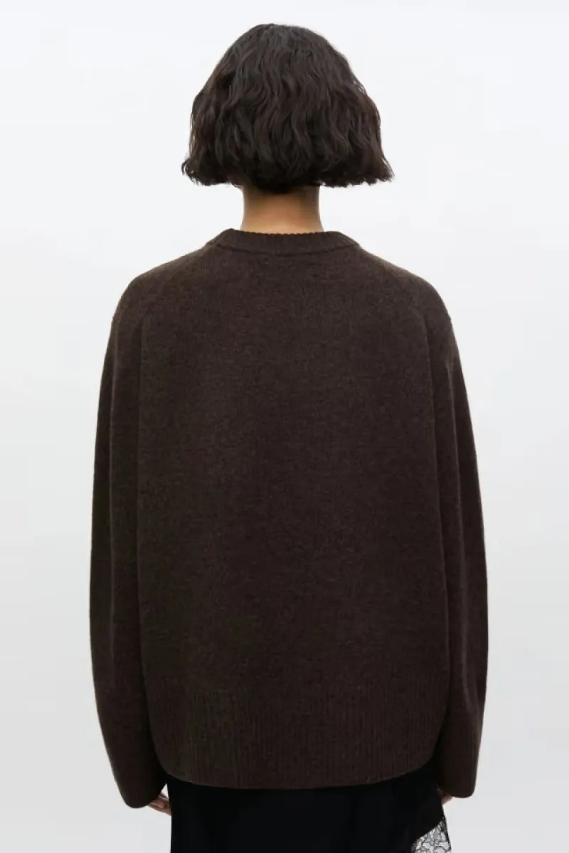 samsoe-samsoe-sarut-samsoe-sweater-16331-f26400122-190840tcx-delicioso-bruin-2 Samsoe Samsoe-Sarut samsoe sweater 16331-F26400122-190840TCX Delicioso-BRUIN