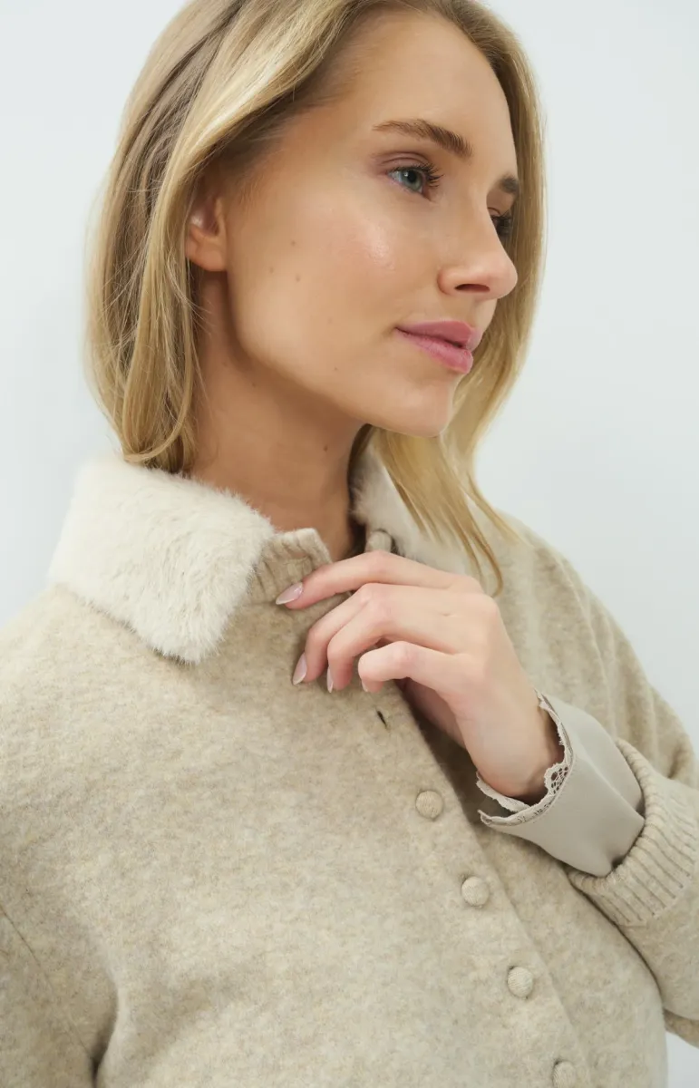 yaya-cardigan-with-derachble-collar-01-010185-610-990902-beige-5 YAYA-Cardigan with Derachble Collar-01-010185-610-990902-BEIGE