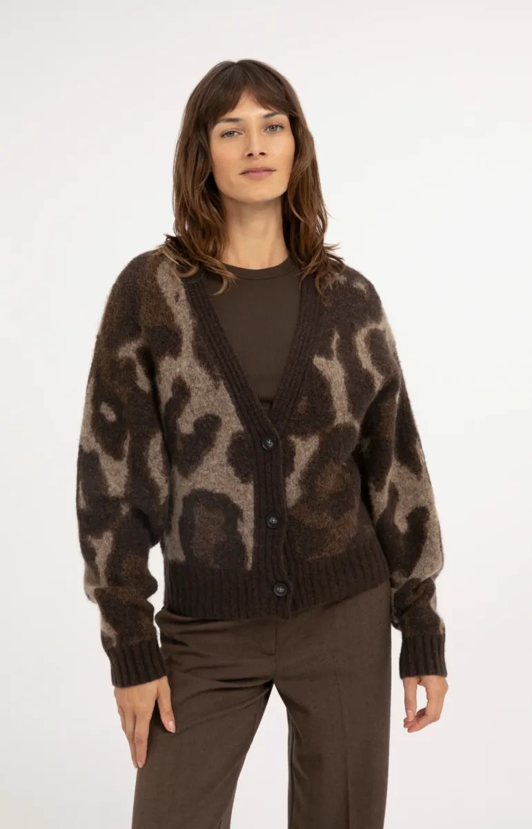 yaya-knitted-cardigan-with-pattern-and-batwing-sleeves-01-010182-610-911191-bruin-2 YAYA-Knitted Cardigan with Pattern and Batwing Sleeves-01-010182-610-911191-BRUIN